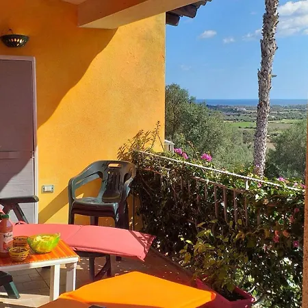 Cozy Holiday Home With Pool In Sardinia Budoni