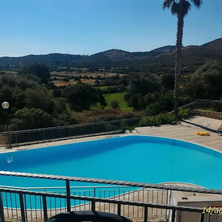 Cozy Holiday Home With Pool In Sardinia Σπίτι διακοπών